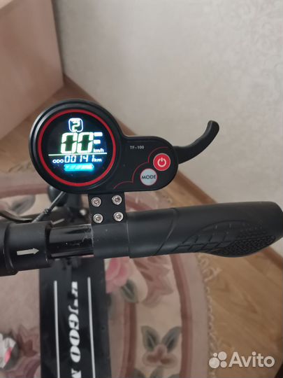 Самокат взрослый электрический