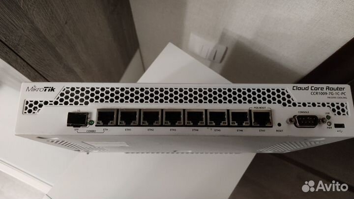 Mikrotik CCR1009-7G-1C-PC