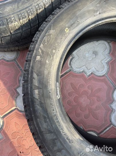 Bridgestone Blizzak VRX 205/55 R16 91S