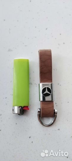 Брелок на ключи