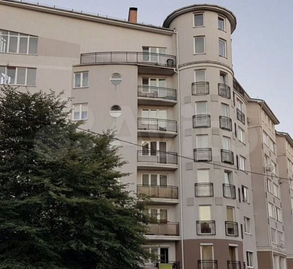2-к. квартира, 65 м², 4/7 эт.
