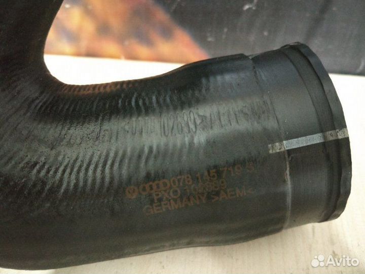 Патрубок интеркулера Audi Allroad C5 BES 2004