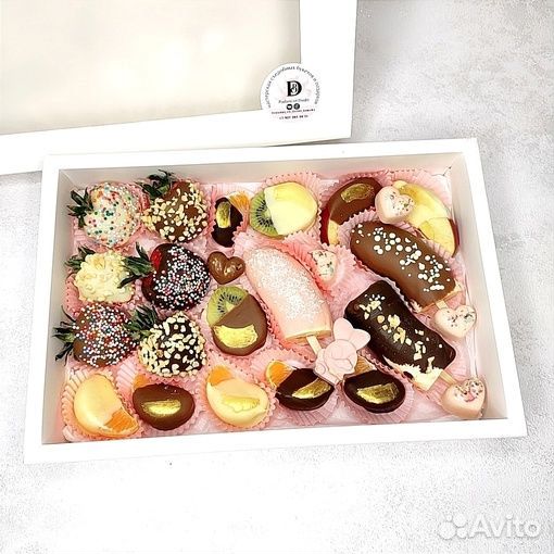 Клубника в шоколаде, конфеты ручной работы