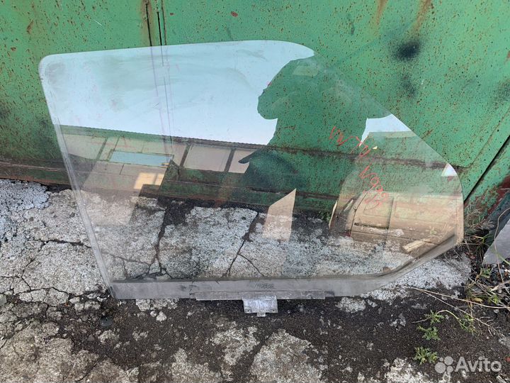 Стекло передние правое vw t4 transporter