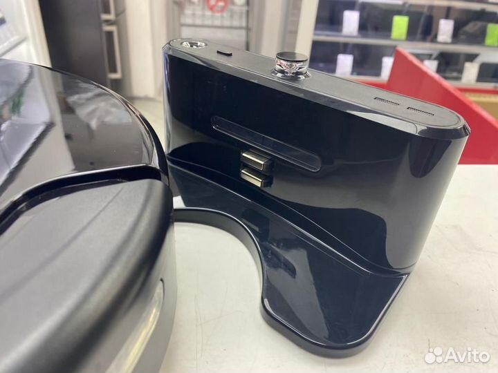 Робот-пылесос, Xrobot XR210B