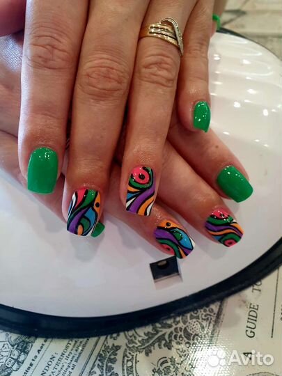 Наращивание ногтей