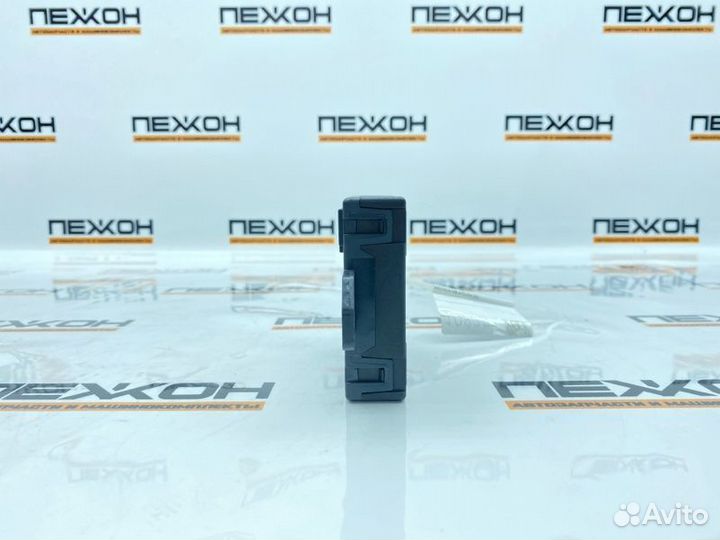 Блок комфорта двери задний левый Maserati Levante