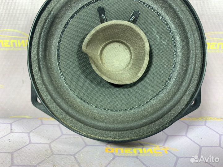 Динамик звуковой задний Opel Corsa D