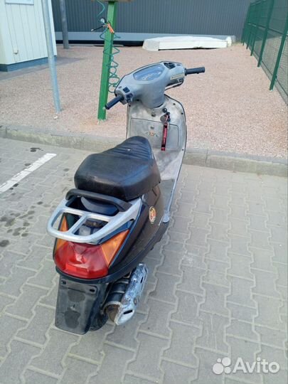 Скутер honda lead 100