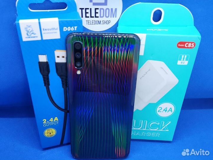 Samsung Galaxy A50, 4/64 ГБ