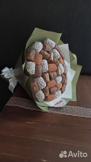 Вкусный молочный шоколад и воздушное маршмэллоу