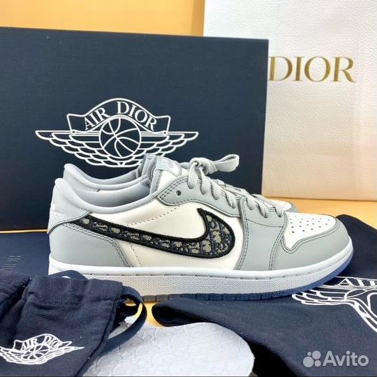 Nike air jordan 1 low dior LUX