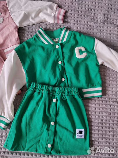 Бомбер на девочку