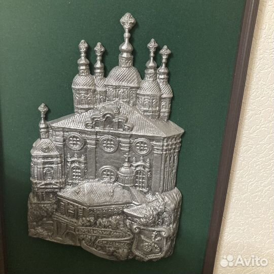 Настенное панно из металла 