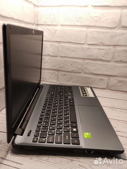 Мощный ноутбук Nvidia 2Гб/SSD/HDD/core i5/15.6