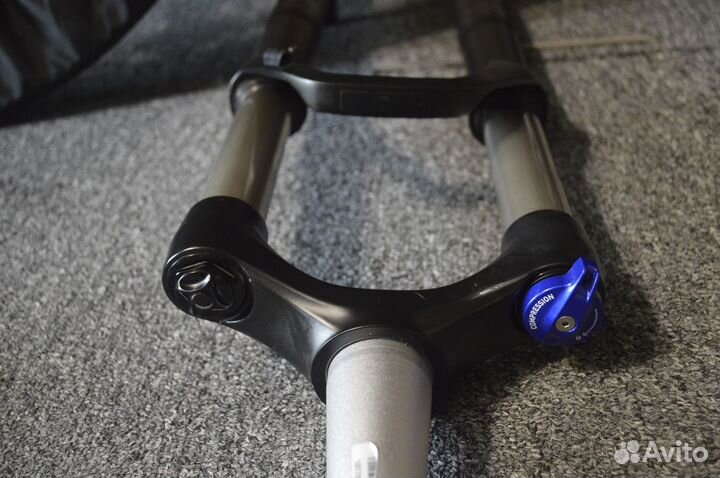 Вилка rock Shox 27.5+/29