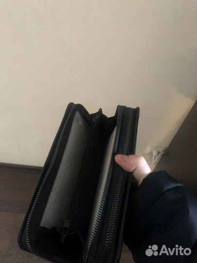 Мужское кожаное портмоне
