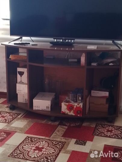 Тумба под телевизор