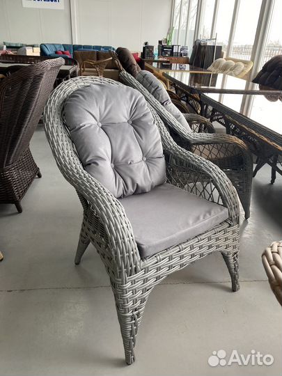 Мебель из искусственного ротанга