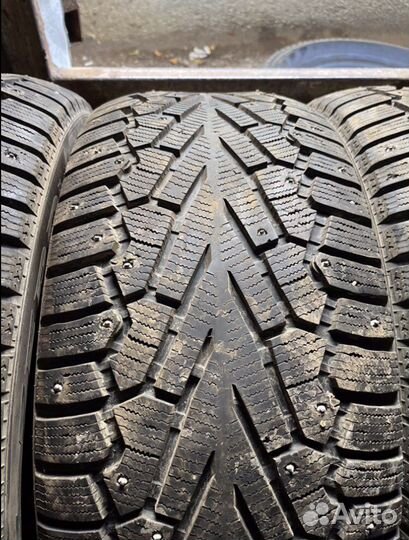 Pirelli Ice Zero SUV 285/45 R20 112H