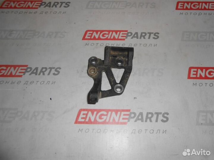 Кронштейн насоса гур Toyota Camry Gracia SXV20(96