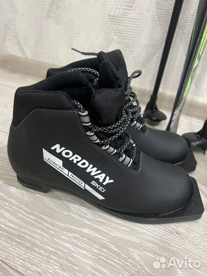 Лыжные ботинки Nordway новые 39 размер
