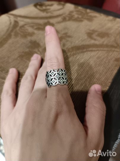 Посеребряное кольцо