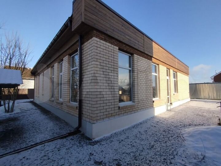 Дом 203 м² на участке 10 сот.