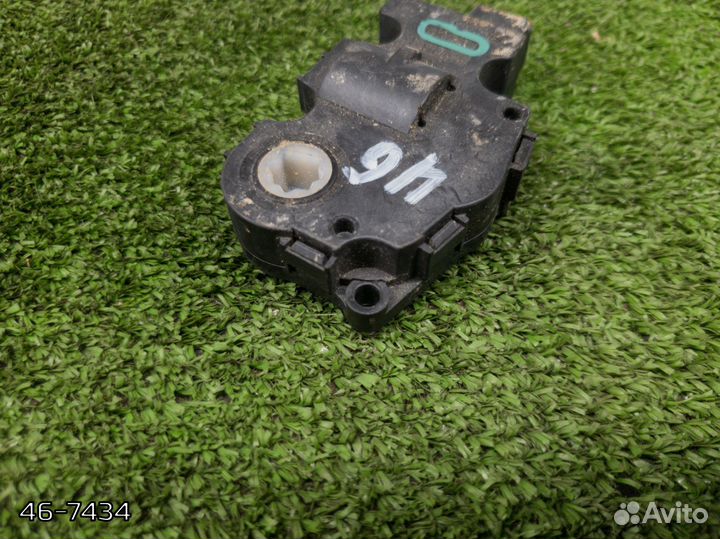 Сервопривод заслонки печки BMW E91 (E90)