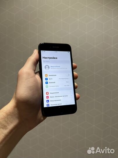 iPhone 7, 32 ГБ