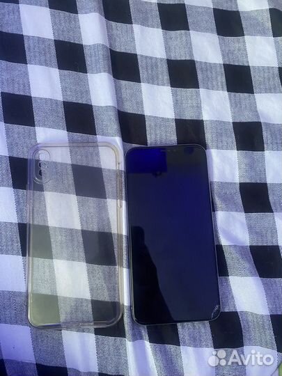 iPhone X, 64 ГБ
