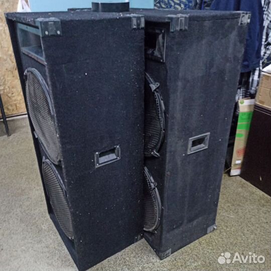 Акустические колонки большие