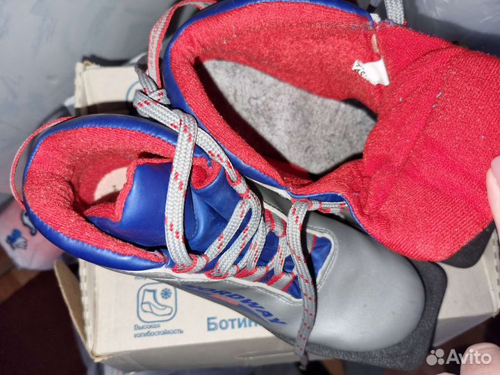 Лыжные ботинки 35размер