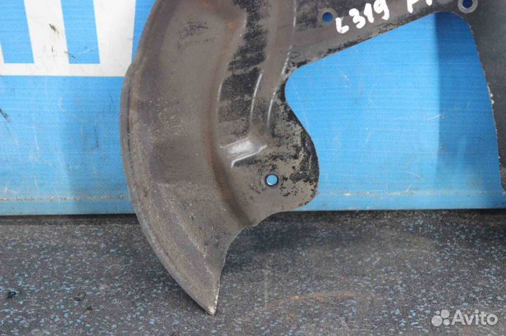 Кожух тормозного диска Land Rover Discovery 3 (Лен