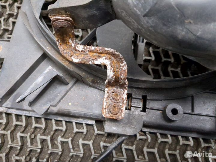 Вентилятор радиатора Audi A3 (8PA), 2009