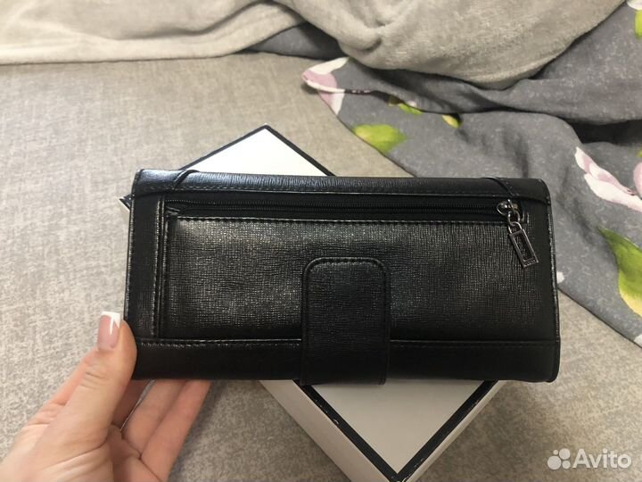 Кошелек guess