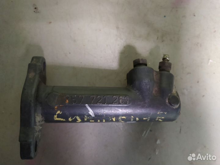 Цилиндр сцепления рабочий Vw Transporter T4 AAB