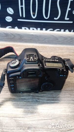 Продам фотоаппарат Canon 5d, body