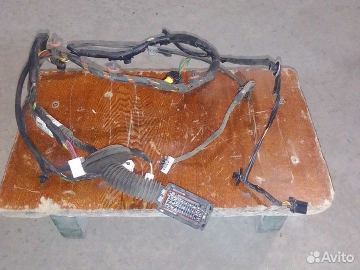 Hyundai solaris1 проводка передний левый дверь