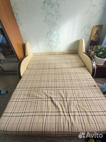 Диван бу