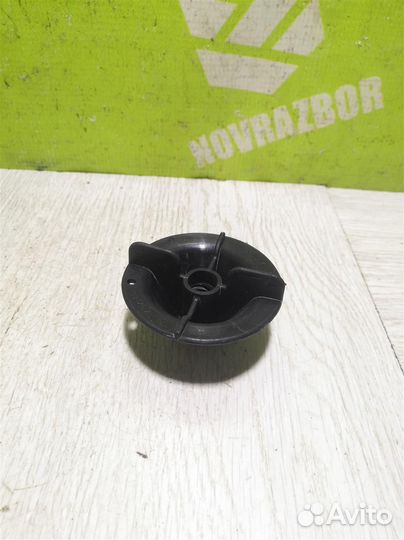 Гайка крепления запасного колеса Опель Астра Джи