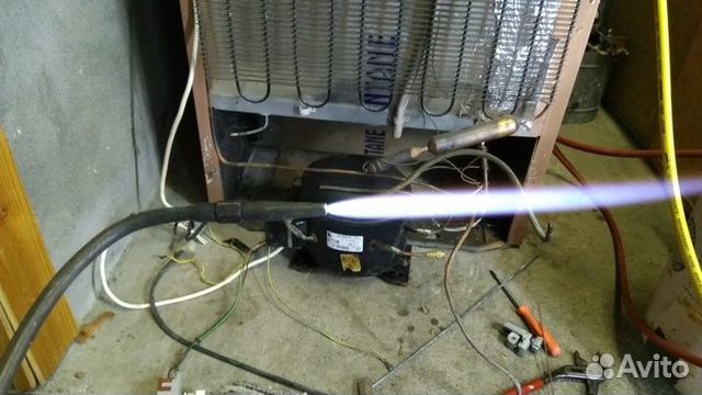 Ремонт холодильников