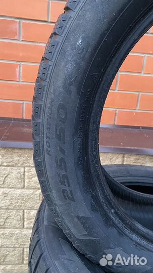 Pirelli Ice Zero 255/50 R19