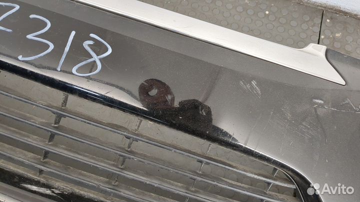 Бампер передний Infiniti QX56