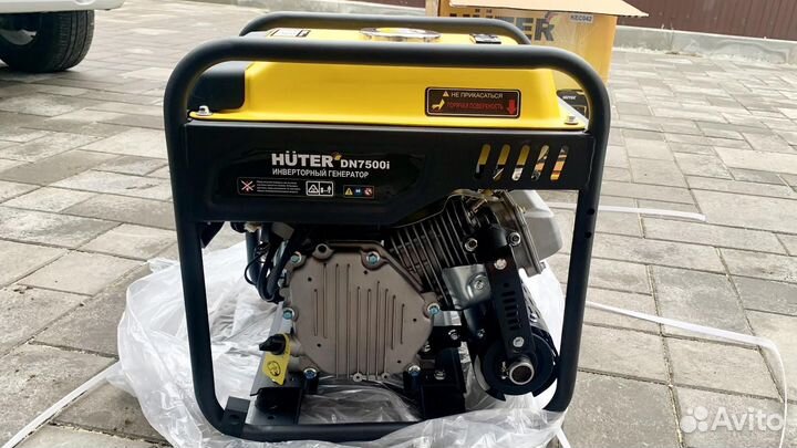 Инверторный генератор новый 6 кВт Huter