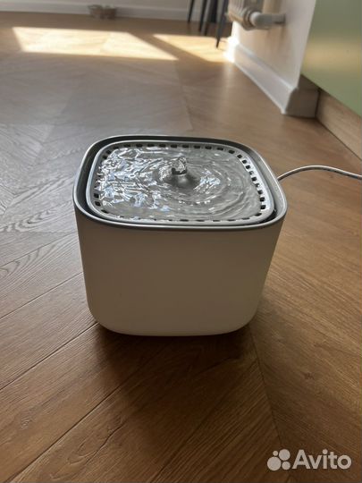 Поилка для кошек и домашних животных