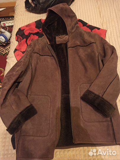 Отдам вещи женские 52-56 размера