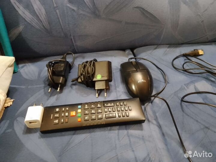 Зарядное устройства,пульт, мышь компьютерная