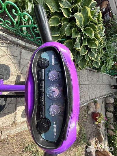 Детский велосипед с ручкой