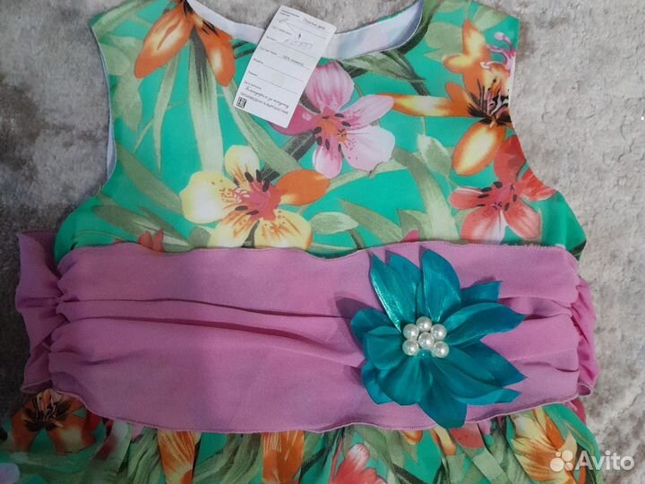 Новое Детское нарядное платье 122-128